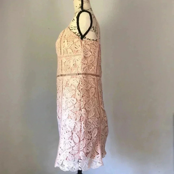 Just Me Crochet Dress - Picture 4 of 8